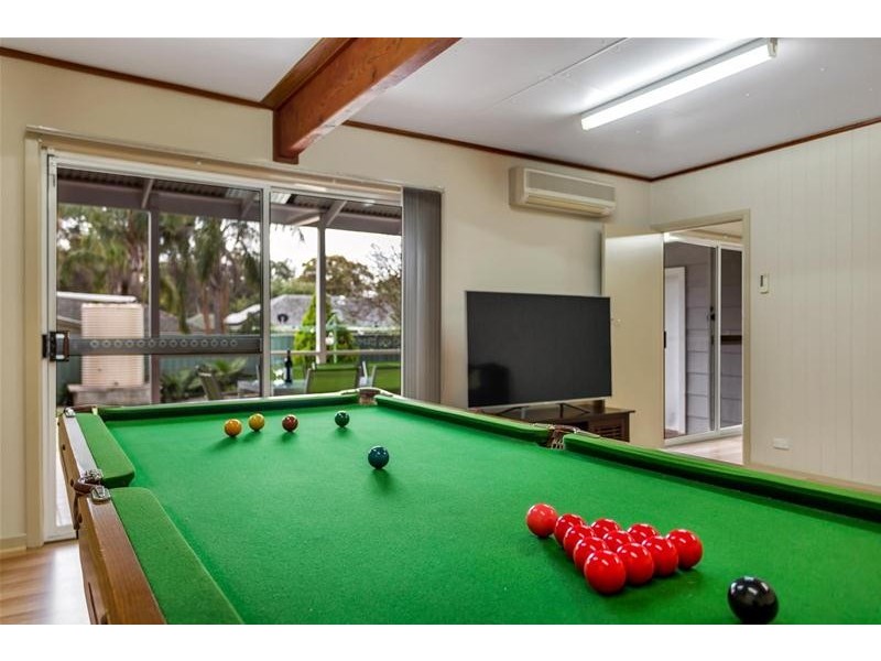 11 Sharon Road, Ridgehaven SA 5097