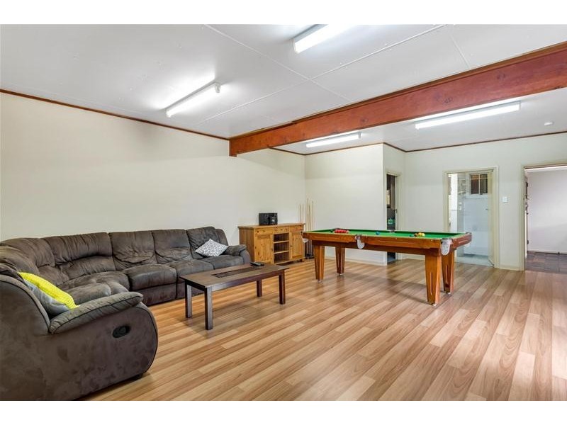 11 Sharon Road, Ridgehaven SA 5097