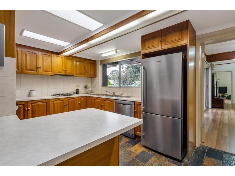 11 Sharon Road, Ridgehaven SA 5097