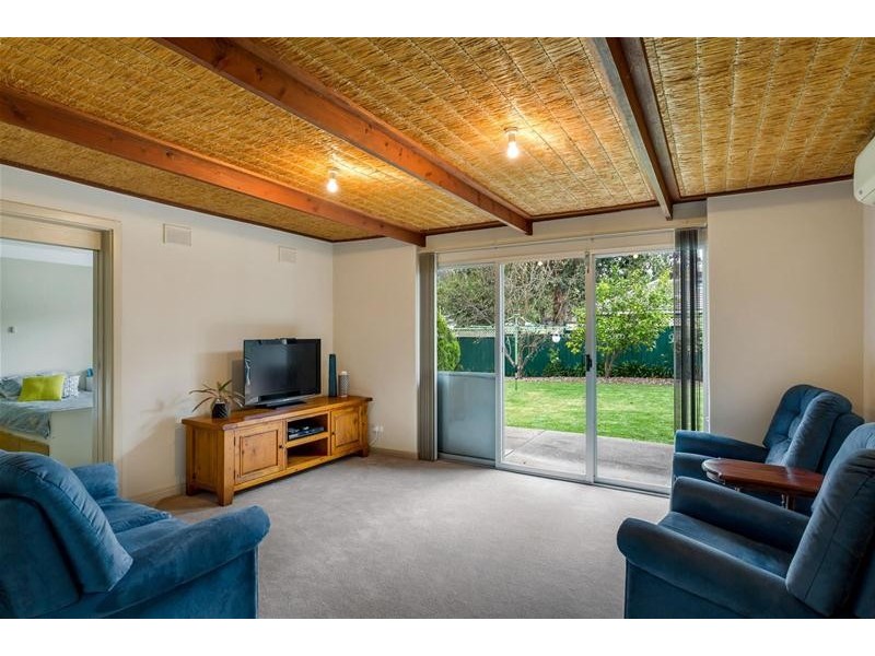 11 Sharon Road, Ridgehaven SA 5097