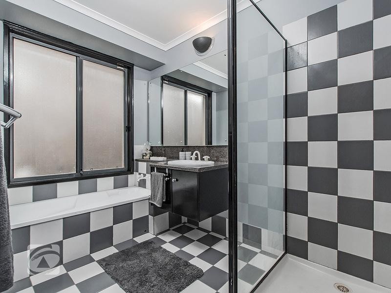 37 Christiana Crescent, Wynn Vale SA 5127