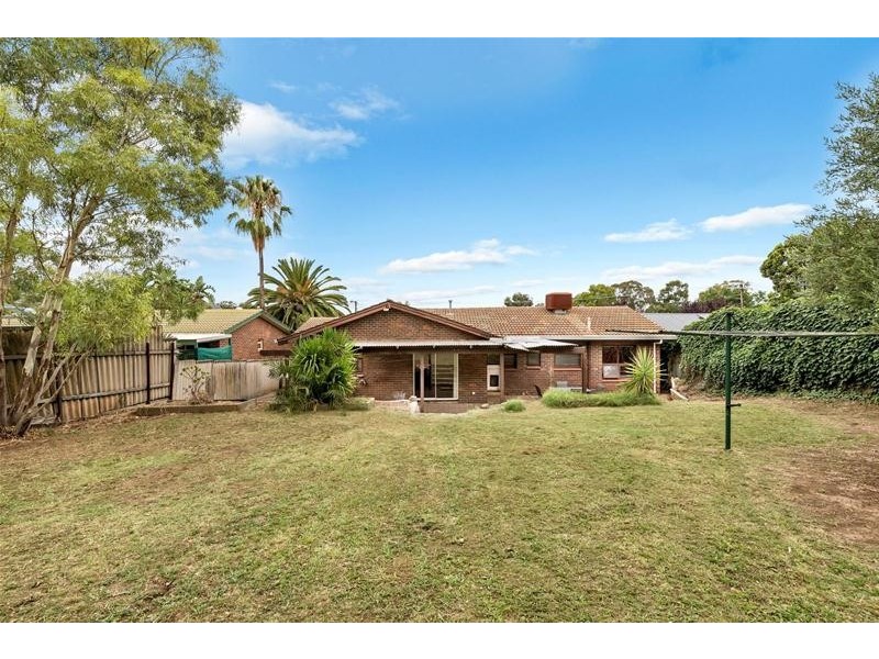 12 Lugarno Street, Redwood Park SA 5097