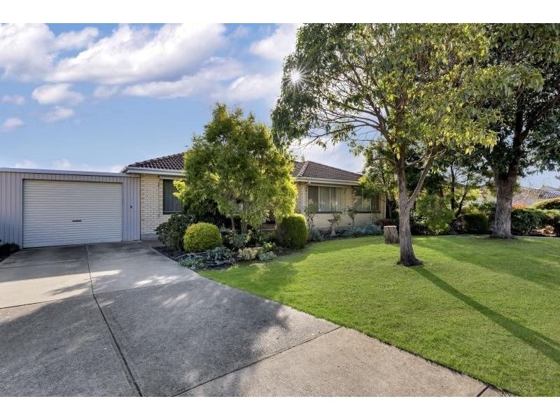 13 Tarana Road, Hope Valley SA 5090