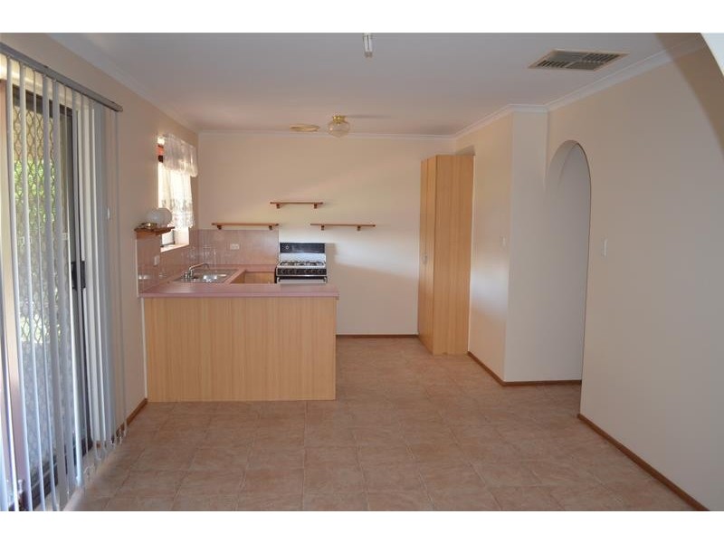 20 Zanoni Crescent, Surrey Downs SA 5126