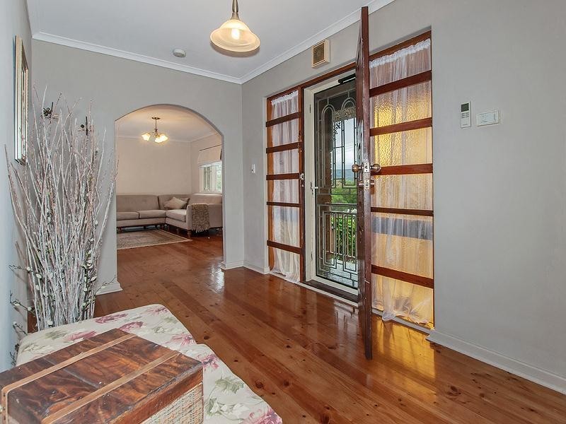 6 Lugarno Street, Redwood Park SA 5097