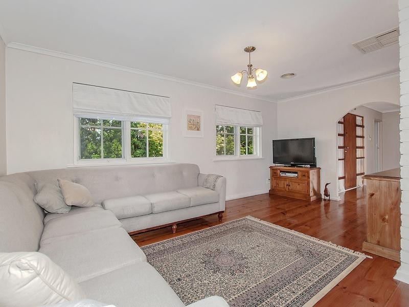 6 Lugarno Street, Redwood Park SA 5097