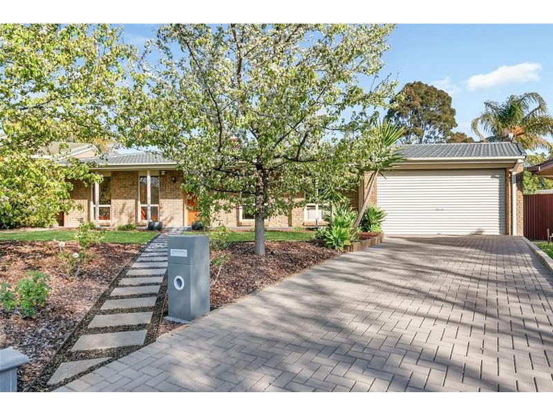 4 Rehn Court, Redwood Park SA 5097