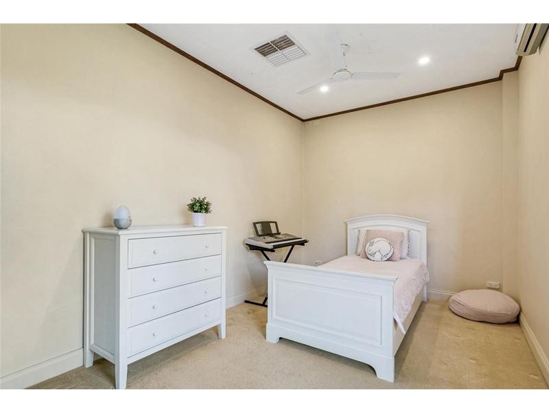 4 Rehn Court, Redwood Park SA 5097