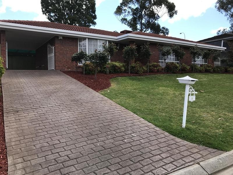 9 Greenvale Court, Wynn Vale SA 5127