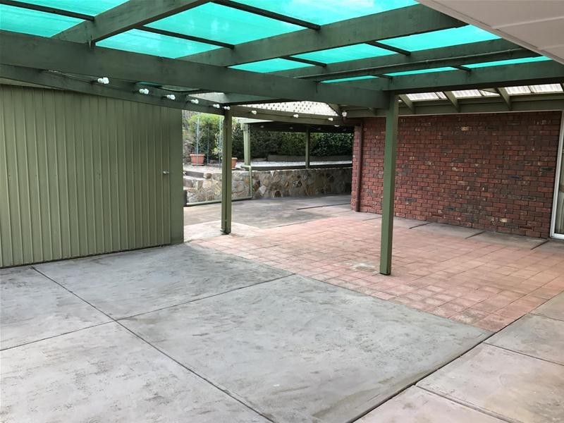 9 Greenvale Court, Wynn Vale SA 5127