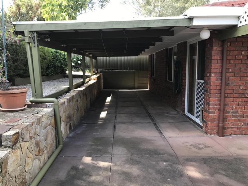 9 Greenvale Court, Wynn Vale SA 5127