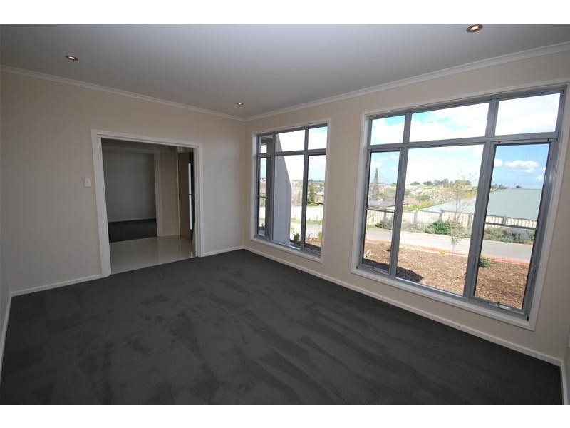 12a Beresina Place, Greenwith SA 5125