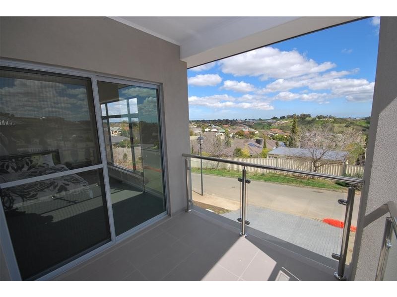 12a Beresina Place, Greenwith SA 5125