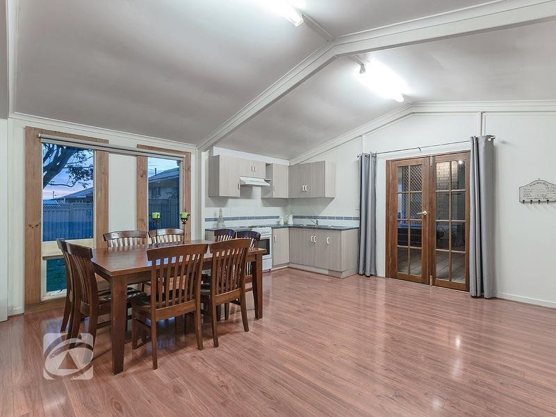 8 Barker Way, Valley View SA 5093