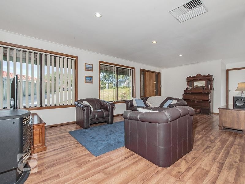 7 Sevres Court, Modbury Heights SA 5092