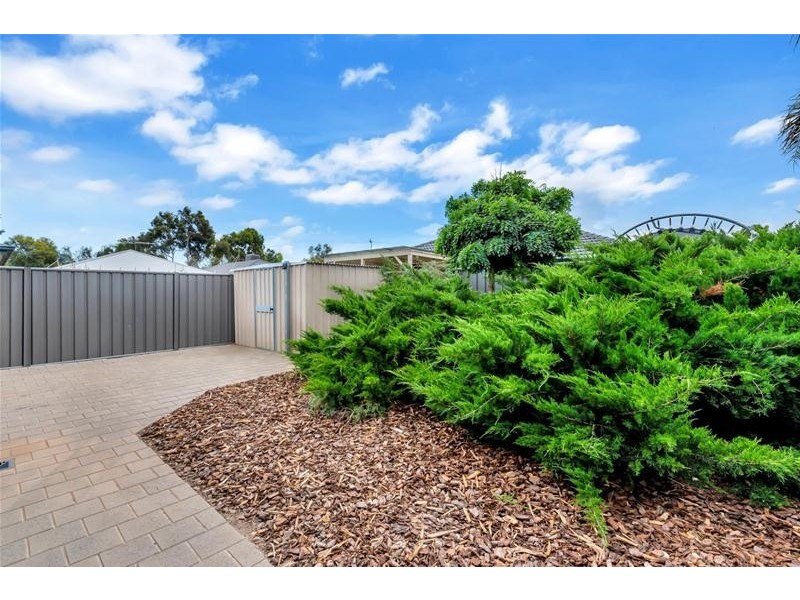 15 Sittella Avenue, Burton SA 5110
