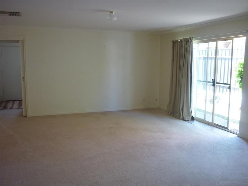 10 Essling Place, Greenwith SA 5125