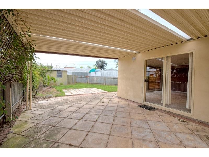 15 Liberton Avenue, Croydon Park SA 5008