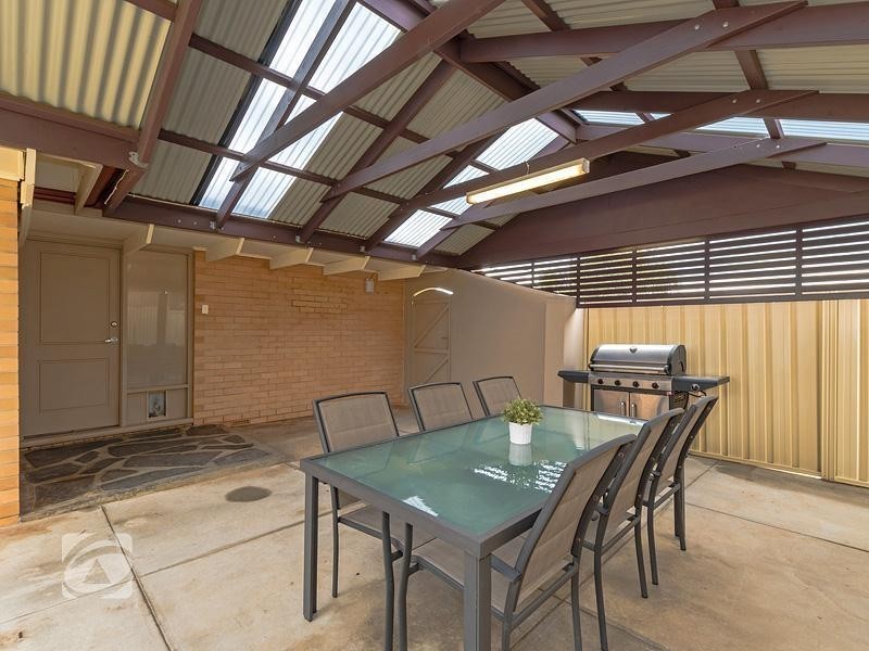 15 Princess Drive, Modbury SA 5092