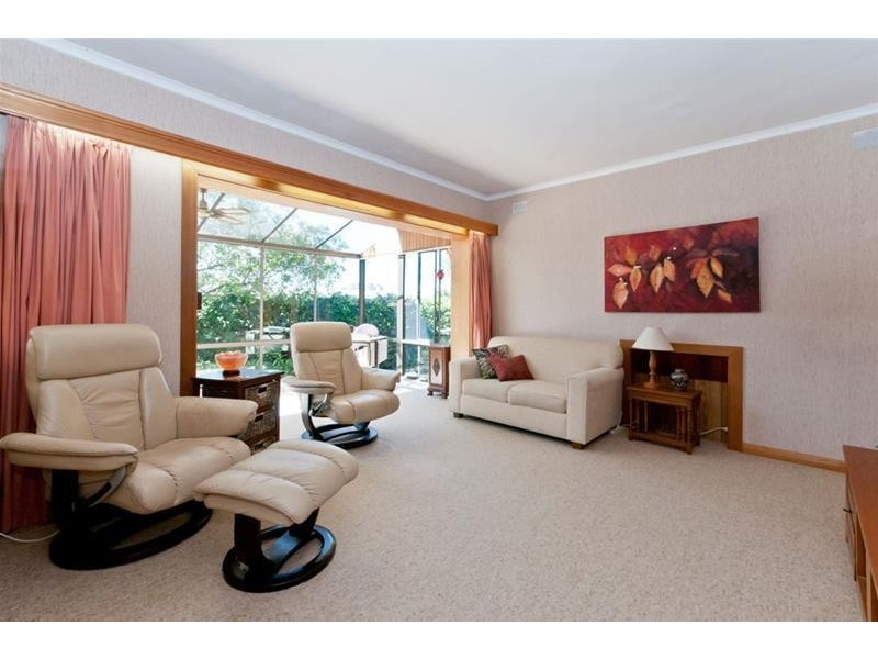 13 Lawrence Avenue, Dernancourt SA 5075