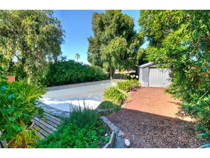 13 Lawrence Avenue, Dernancourt SA 5075