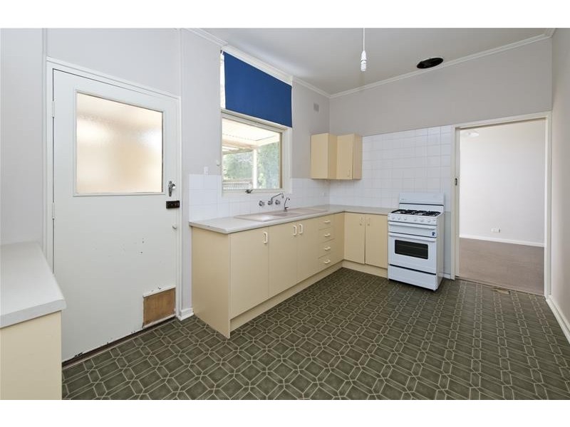 4 Wahroonga Avenue, Valley View SA 5093