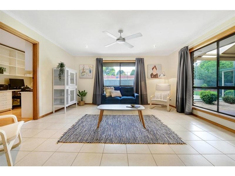 52 Orange Grove Circuit, Dernancourt SA 5075