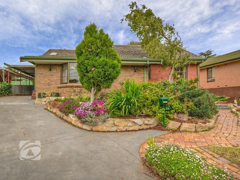 15 Heather Drive, Ridgehaven SA 5097