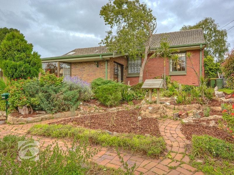 15 Heather Drive, Ridgehaven SA 5097