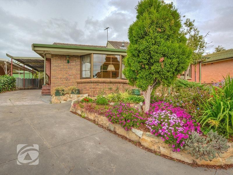 15 Heather Drive, Ridgehaven SA 5097