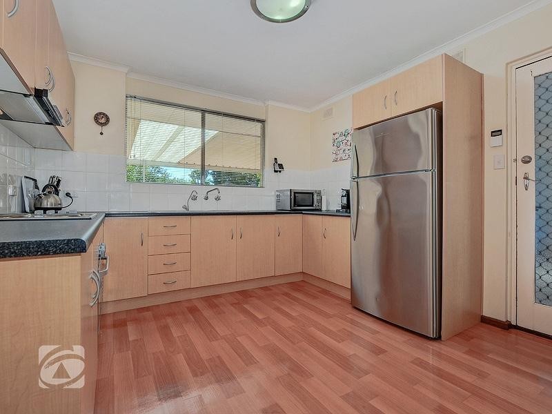 28 Hilltop Avenue, Ridgehaven SA 5097