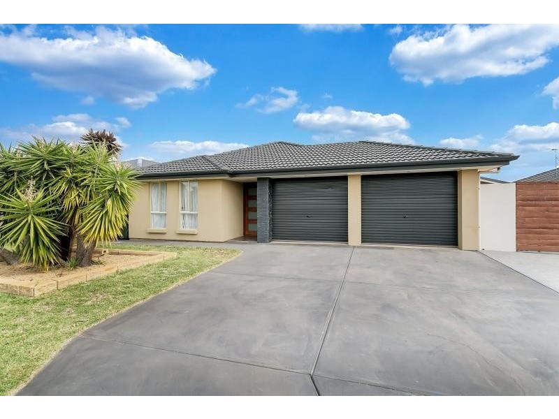 156 President Avenue, Andrews Farm SA 5114