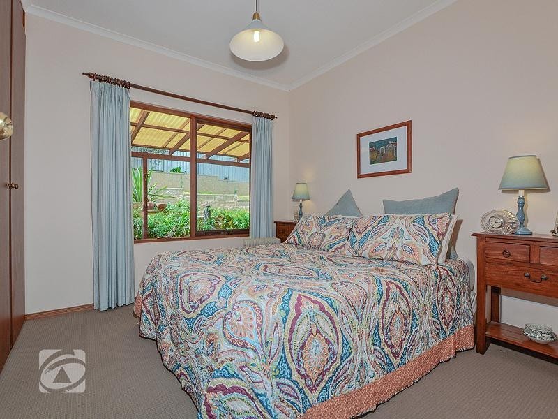 3 Mintanta Drive, Banksia Park SA 5091