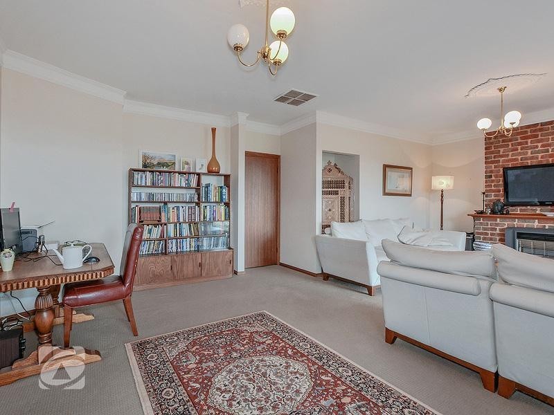 3 Mintanta Drive, Banksia Park SA 5091