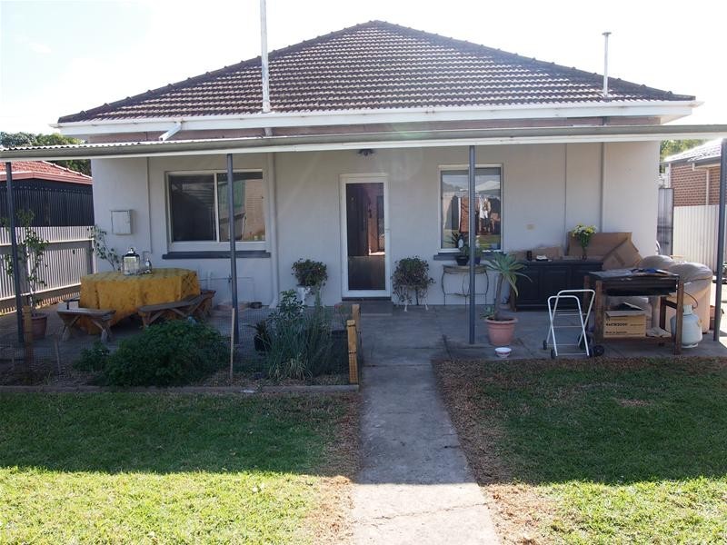 27 Kitchener Street, Kilburn SA 5084