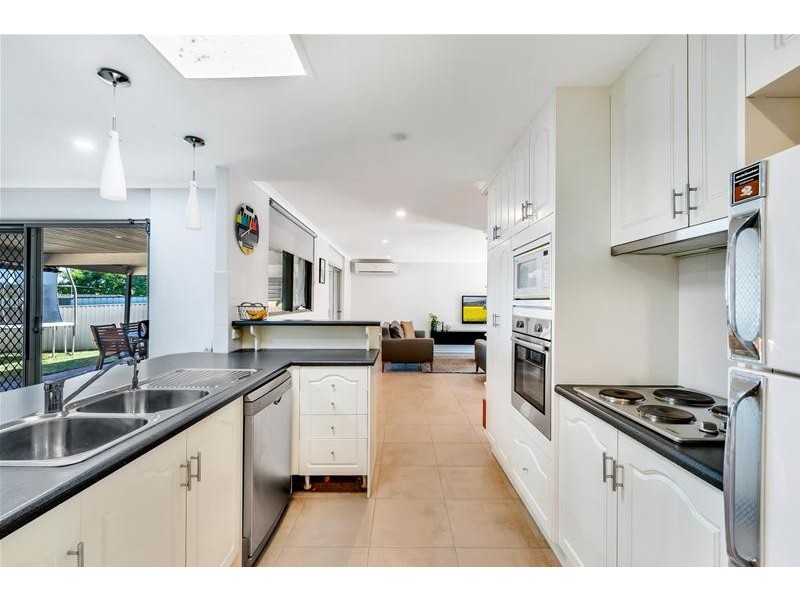 16 Alicante Avenue, Wynn Vale SA 5127