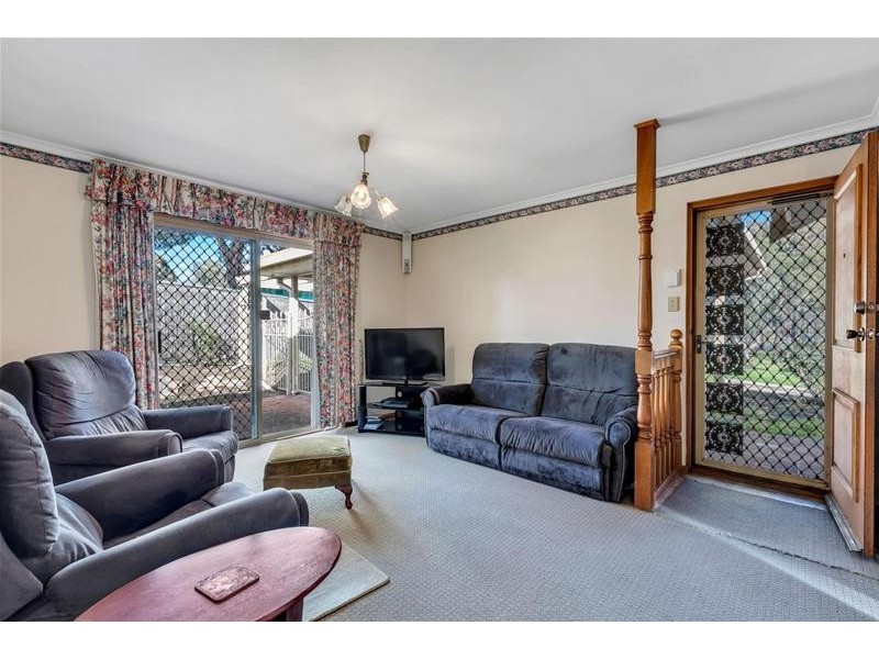 31 St Buryan Crescent, Golden Grove SA 5125