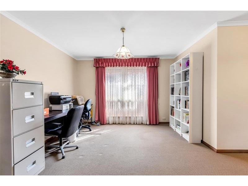 31 St Buryan Crescent, Golden Grove SA 5125