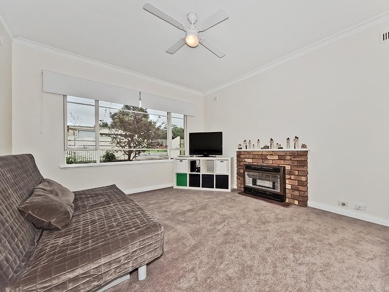 8 Fleming Avenue, Ridgehaven SA 5097