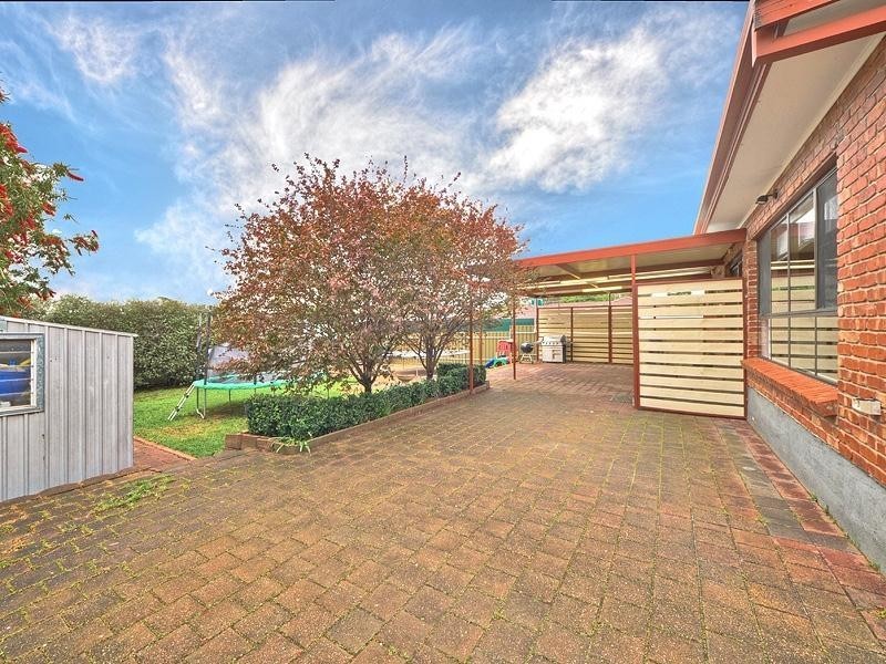 8 Fleming Avenue, Ridgehaven SA 5097