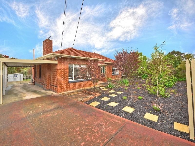 8 Fleming Avenue, Ridgehaven SA 5097