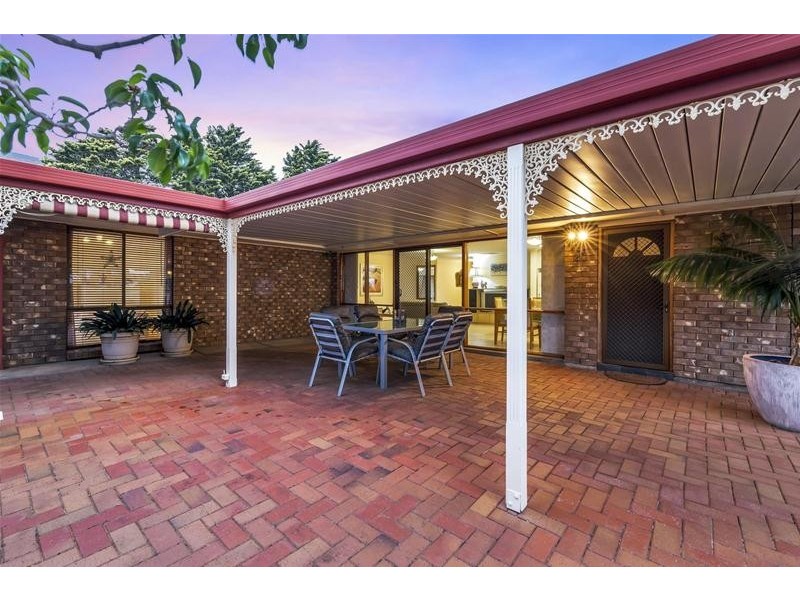 1 Maxwell Court, Wynn Vale SA 5127