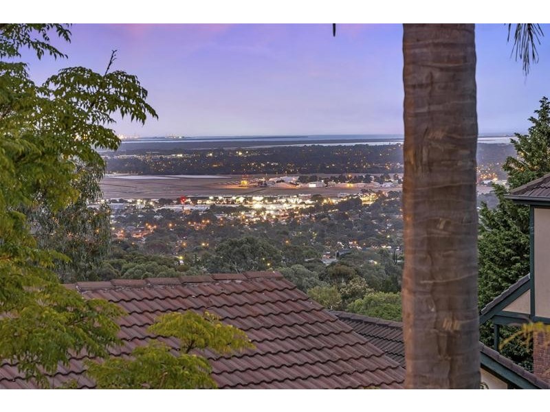 1 Maxwell Court, Wynn Vale SA 5127