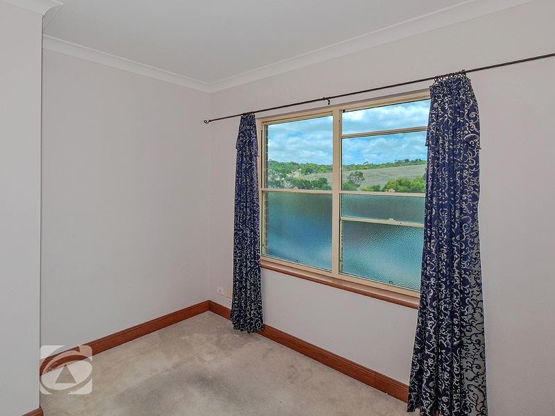 8 Huntingdale Court, Greenwith SA 5125