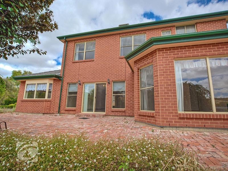 8 Huntingdale Court, Greenwith SA 5125