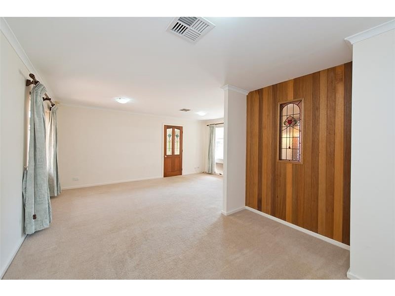 8 Montana Drive, Salisbury SA 5108