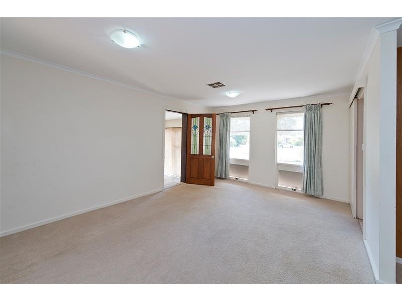 8 Montana Drive, Salisbury SA 5108