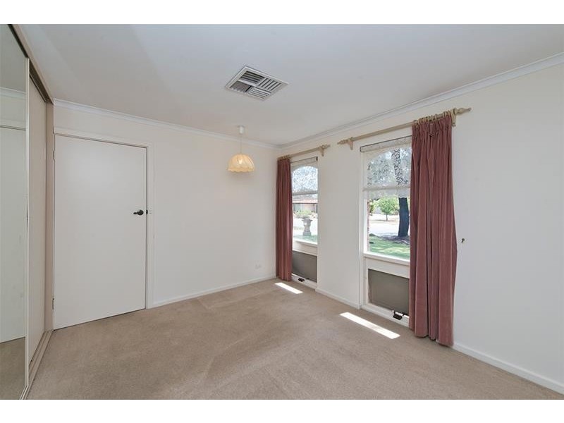 8 Montana Drive, Salisbury SA 5108