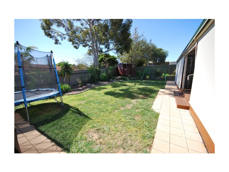 5 Hillrise Court, Wynn Vale SA 5127