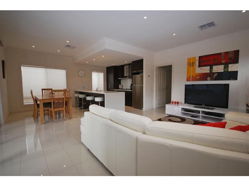 8B Springfield Avenue, Athelstone SA 5076